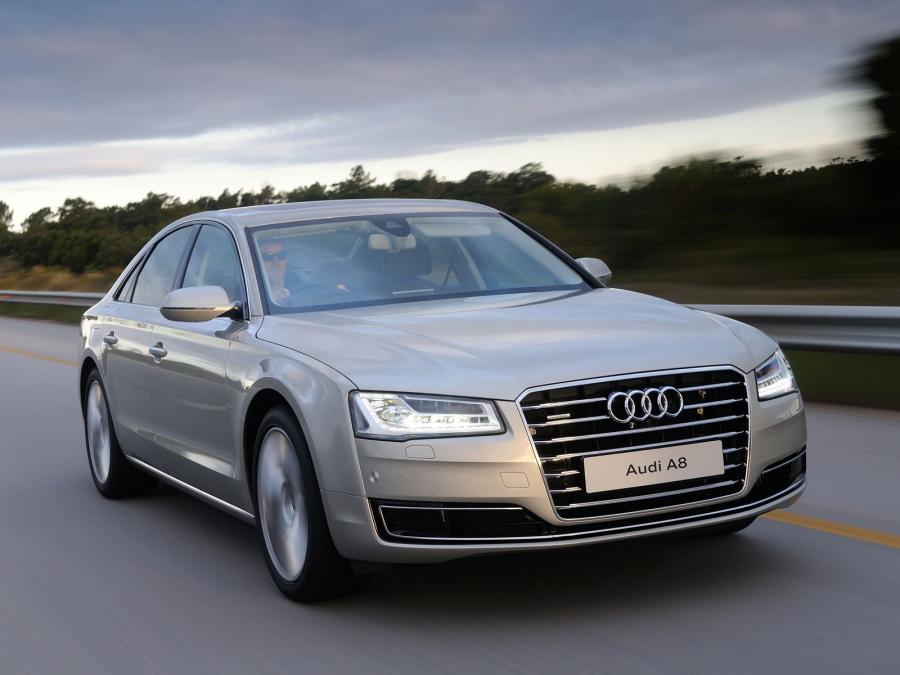 Audi A8 TDI Quattro (D4) 2014 года  (ZA) (фото 8 из 10)